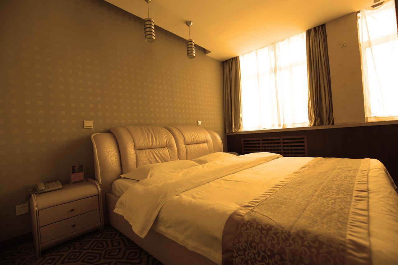 Huashan Jinsui Hotel Huayin Exteriör bild