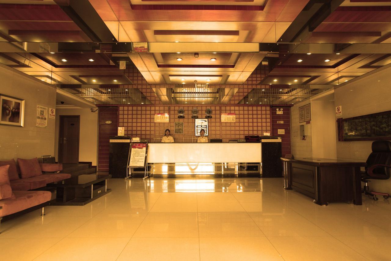 Huashan Jinsui Hotel Huayin Exteriör bild