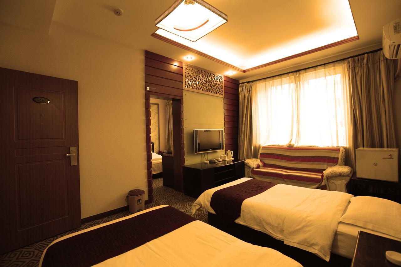 Huashan Jinsui Hotel Huayin Exteriör bild