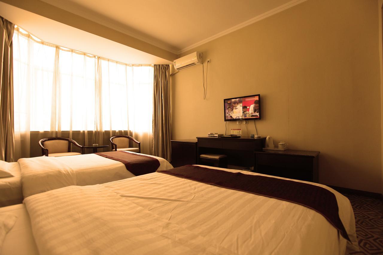 Huashan Jinsui Hotel Huayin Exteriör bild