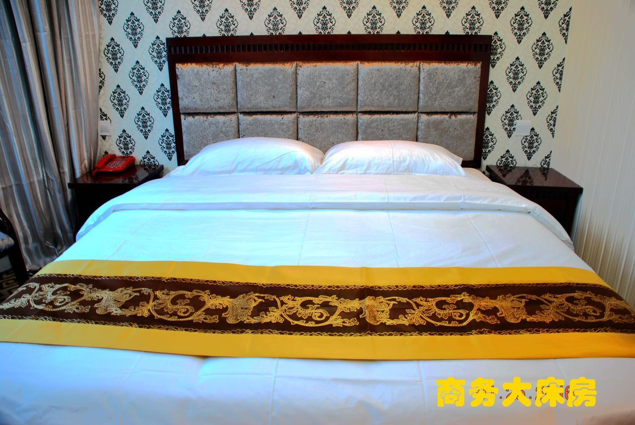 Huashan Jinsui Hotel Huayin Rum bild