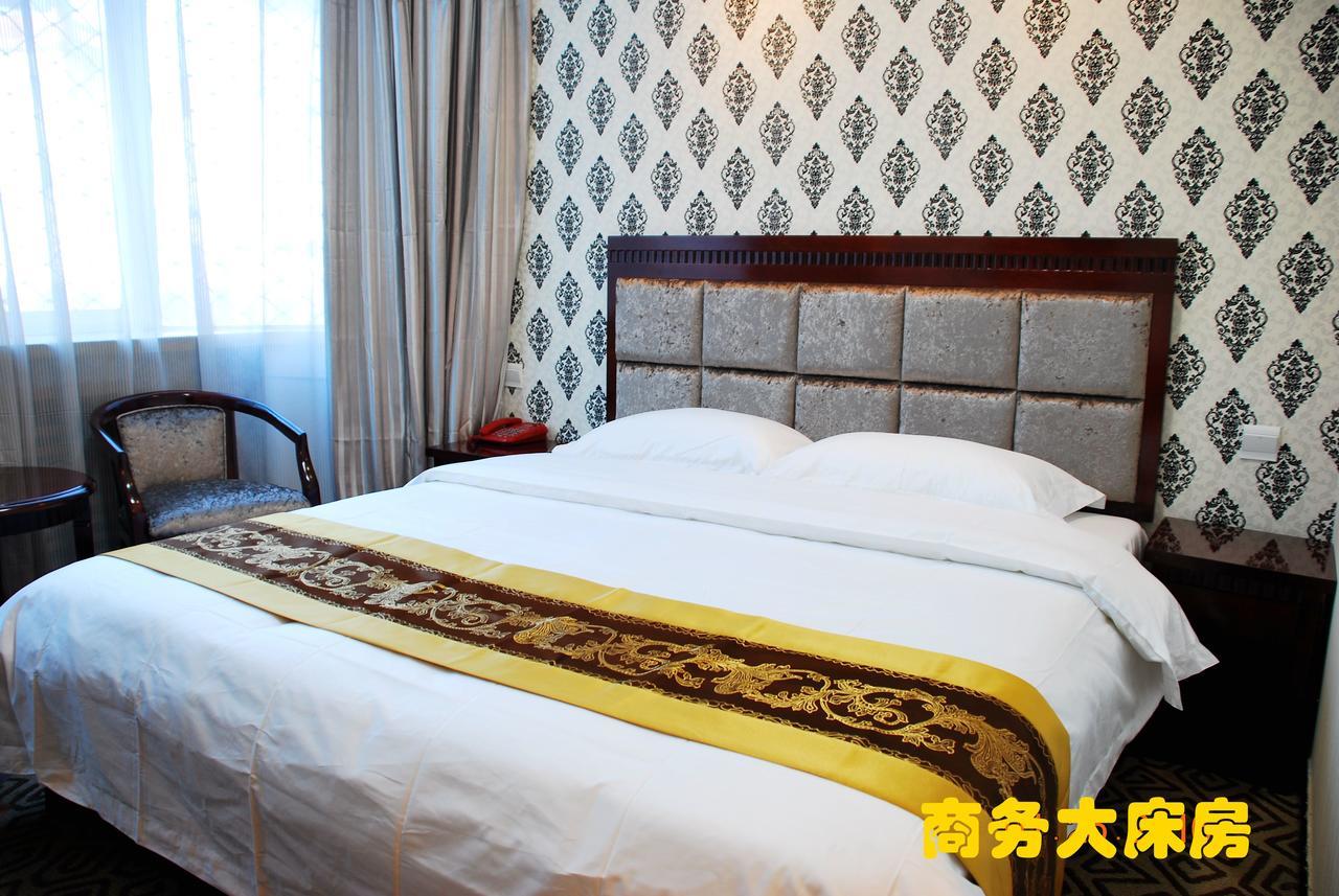 Huashan Jinsui Hotel Huayin Rum bild