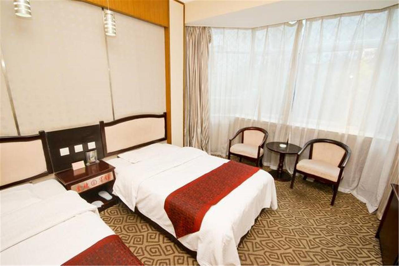 Huashan Jinsui Hotel Huayin Exteriör bild